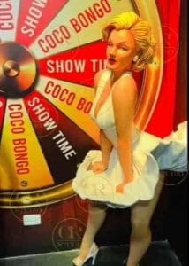 Escultura temática decorativa de Marilyn Monroe para la discoteca y centro de entretenimiento Coco Bongo producida con tecnología 3D por CR Studio 3D.
