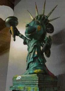 Escultura coleccionable de Mickey Mouse caracterizado como la Estatua de la Libertad con acabado de pátina verde envejecida y detalles de grafiti, fabricada mediante impresión 3D por CR Studio 3D en Medellín.