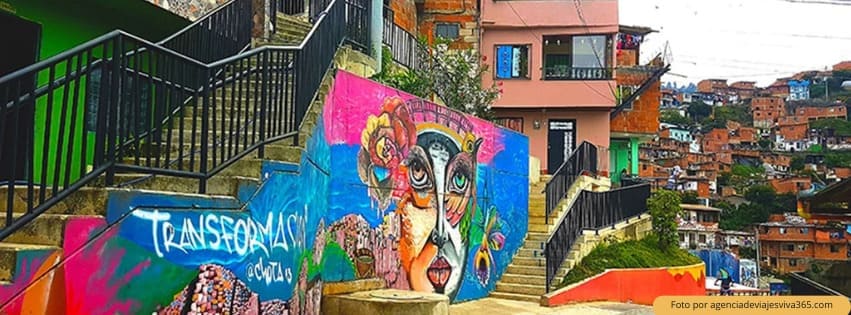IMG 4 Escultura monumental del grafitti mirador 1520 comuna 13 medellin cr studio 3d