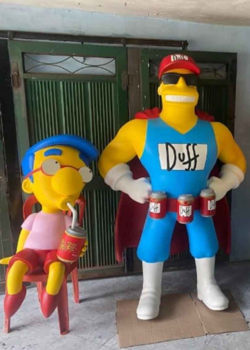 Esculturas temáticas los simpsons2